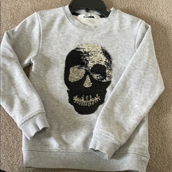 Sweater - Picture 3 of 4